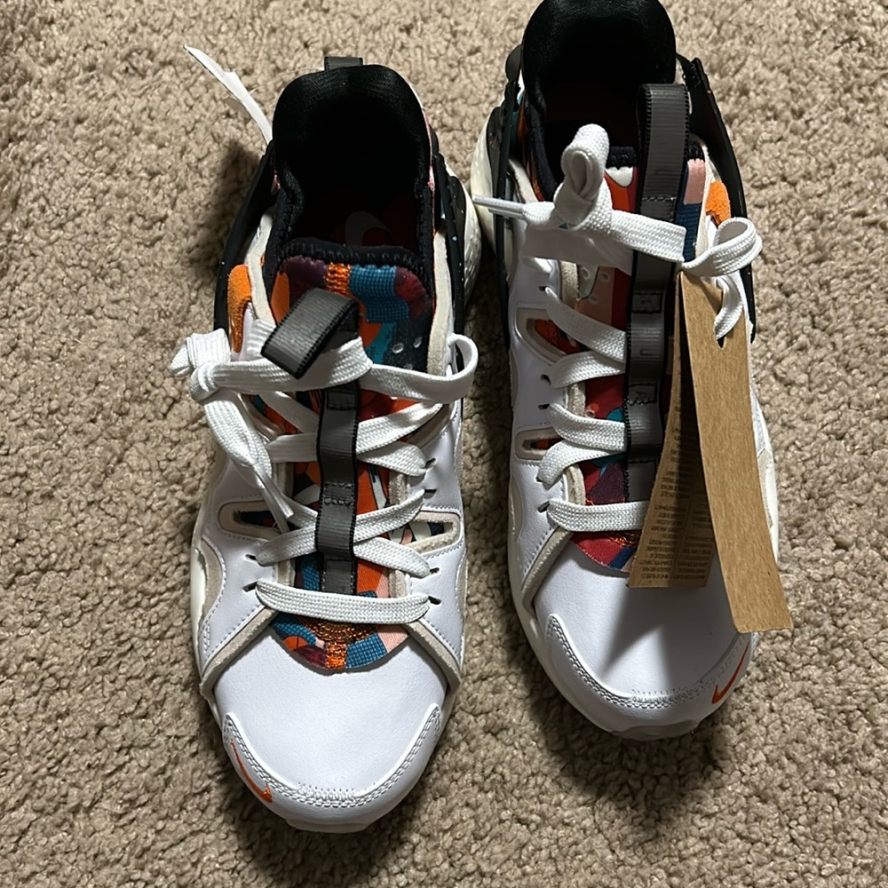 Nike sneakers shoes 👟